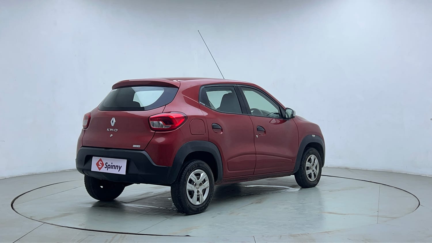 Used 2017 Renault Kwid 1.0 RXT AMT Opt Petrol Automatic exterior RIGHT REAR CORNER VIEW