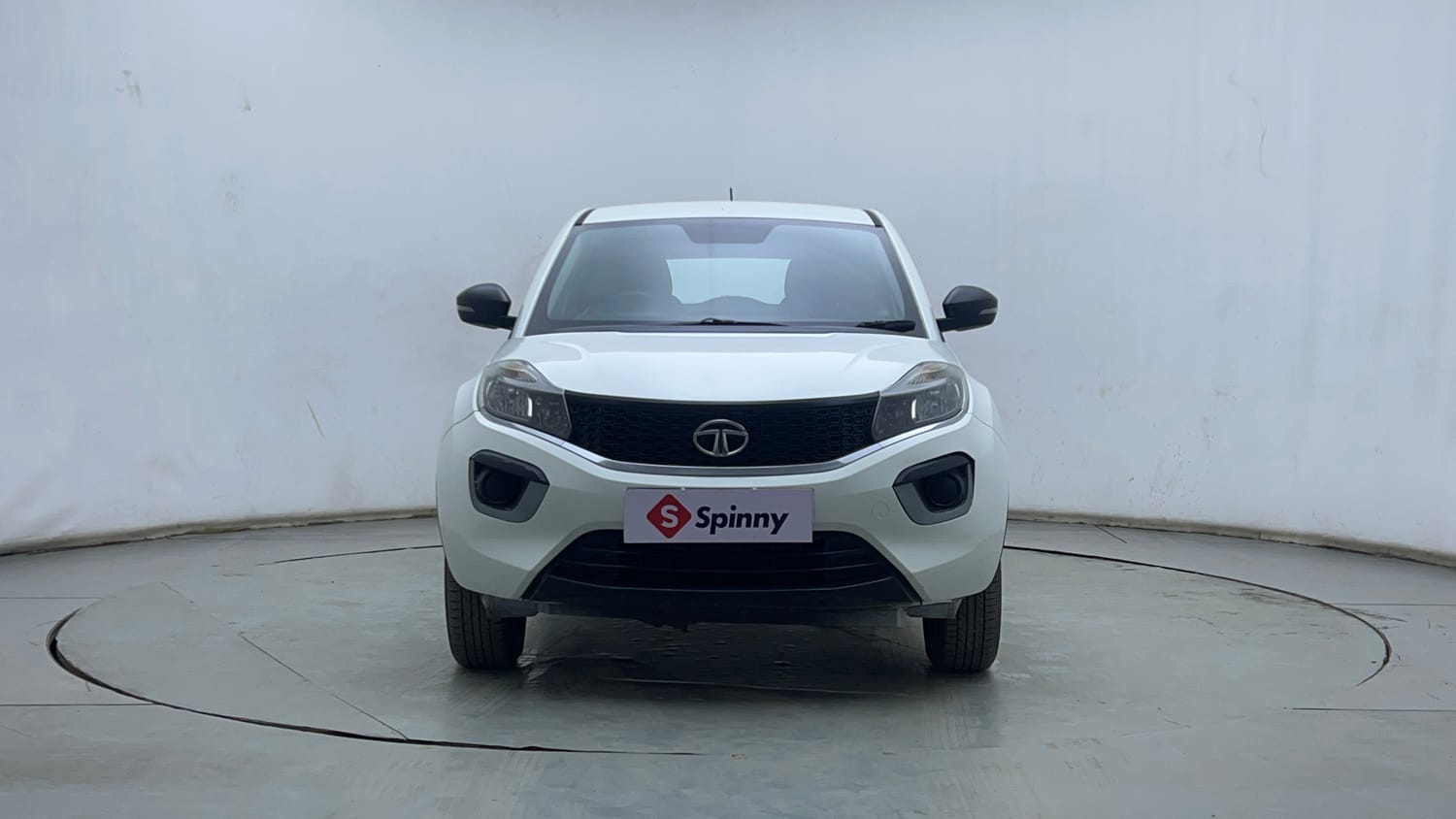 Used 2018 Tata Nexon XM Petrol Manual exterior FRONT VIEW