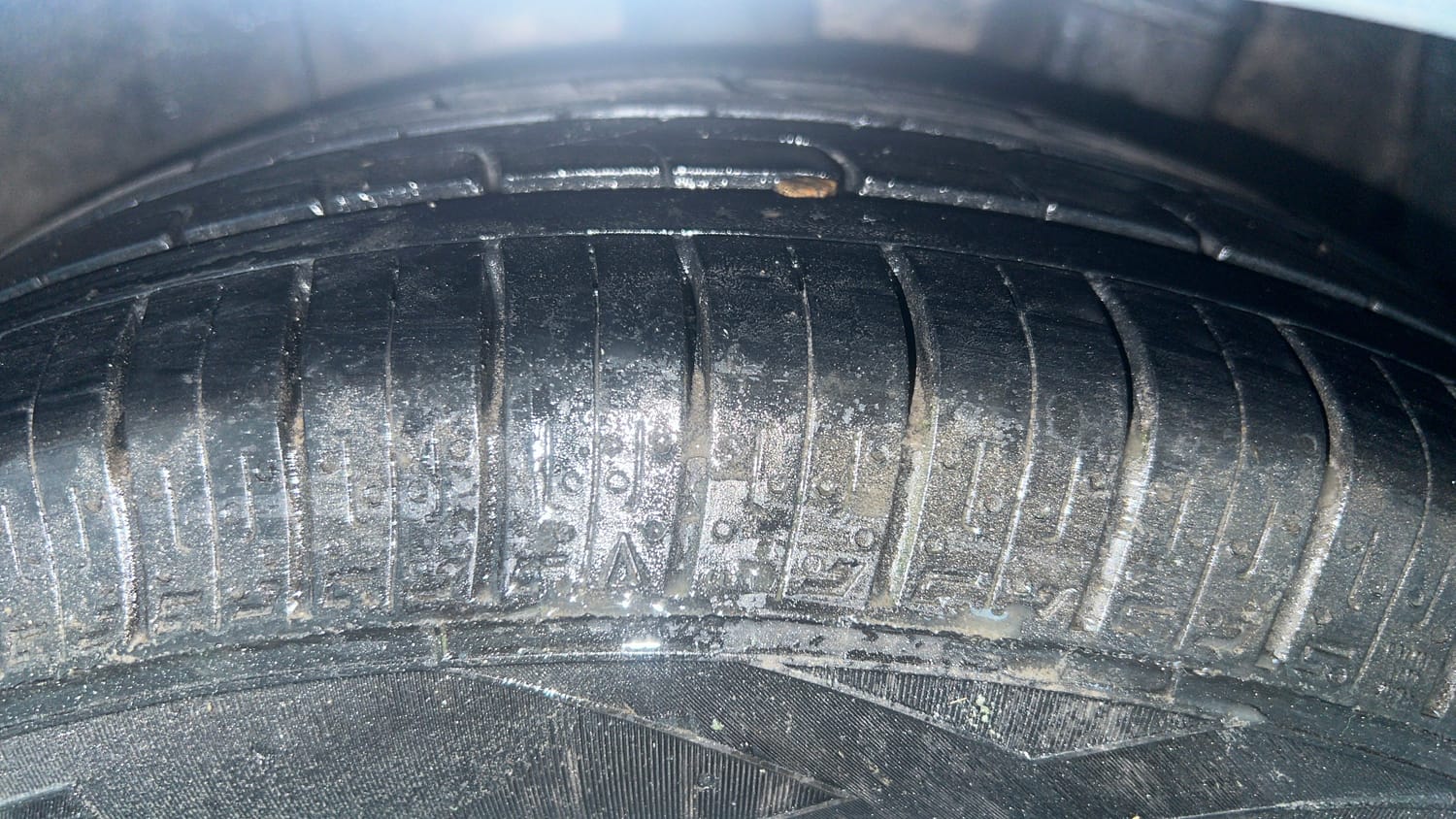 Used 2020 Hyundai Xcent S Petrol+cng(outside fitted) Cng Manual tyres LEFT REAR TYRE TREAD VIEW