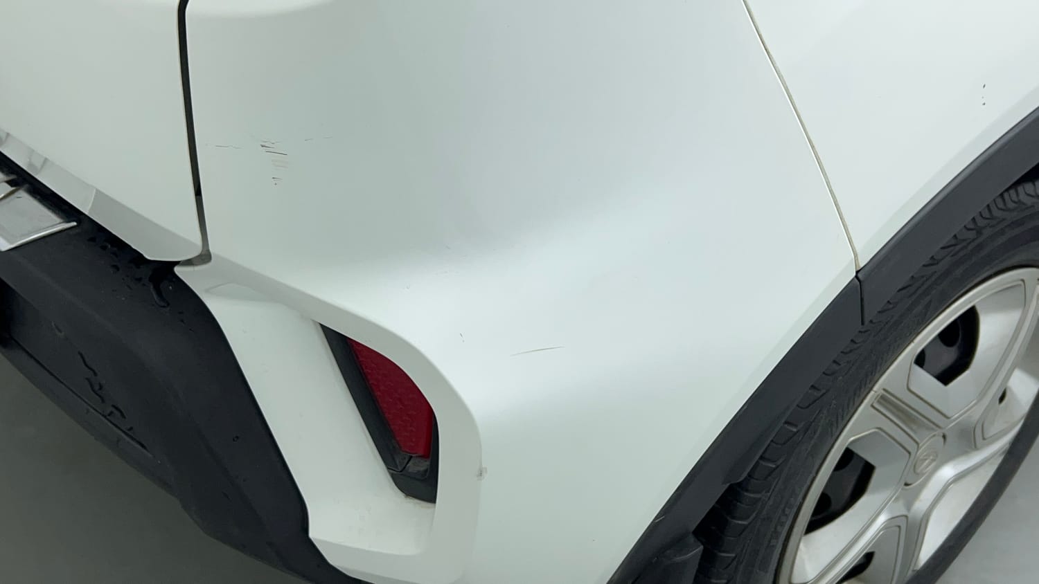Used 2023 Tata Nexon XM S Petrol + CNG(Outside Fitted) Cng Manual dents MINOR SCRATCH