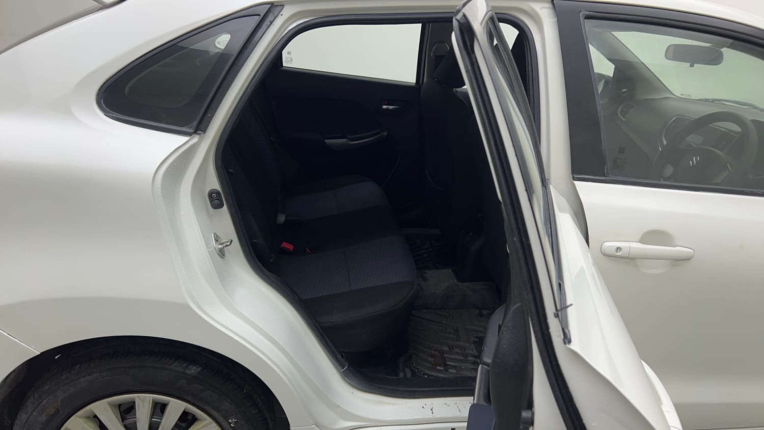 Used 2021 Maruti Suzuki Baleno Delta Petrol+CNG (Outside Fitted) Cng Manual interior RIGHT SIDE REAR DOOR CABIN VIEW
