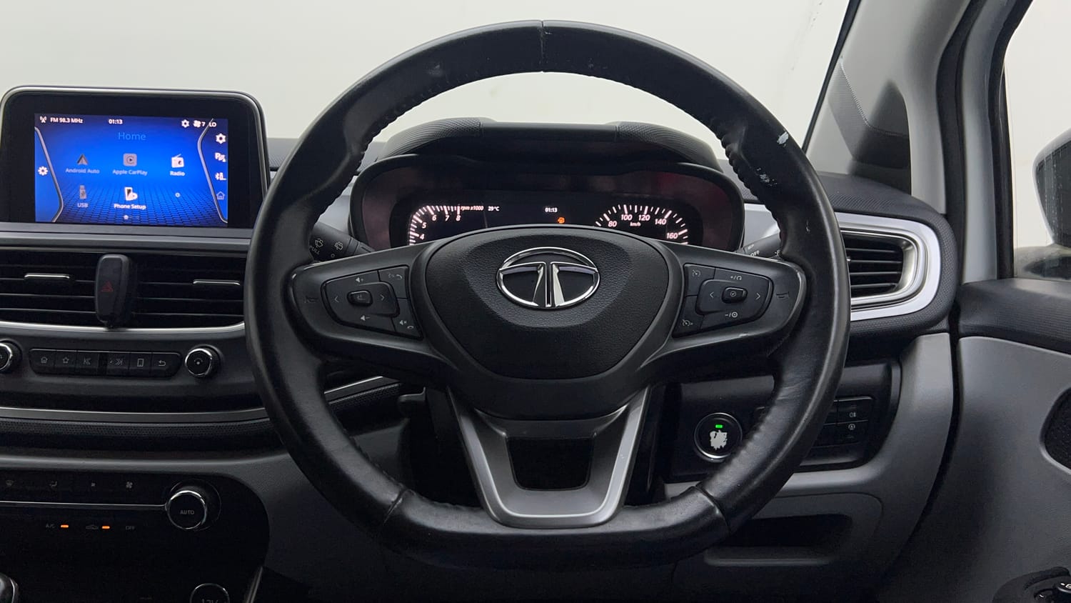 Used 2020 Tata Altroz XZ Petrol Petrol Manual interior STEERING VIEW