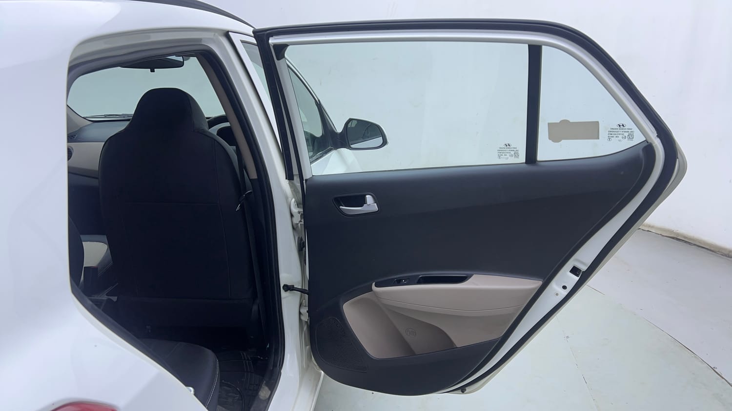 Used 2017 Hyundai Grand i10 Sportz (O) AT 1.2 Kappa VTVT Petrol Automatic interior RIGHT REAR DOOR OPEN VIEW