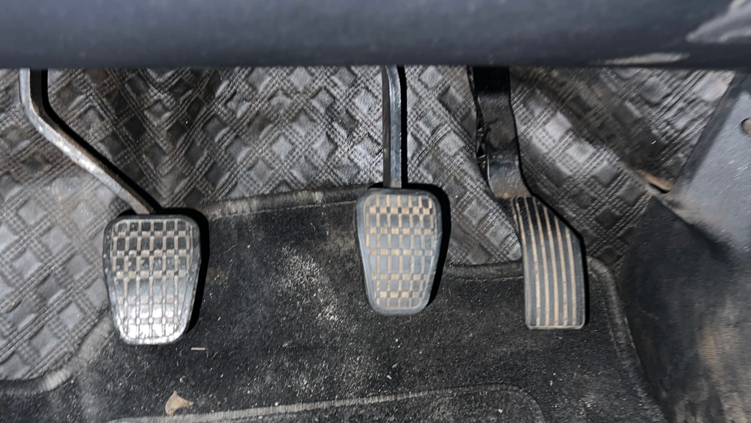 Used 2023 Tata Nexon XM S Petrol + CNG(Outside Fitted) Cng Manual interior PEDALS VIEW