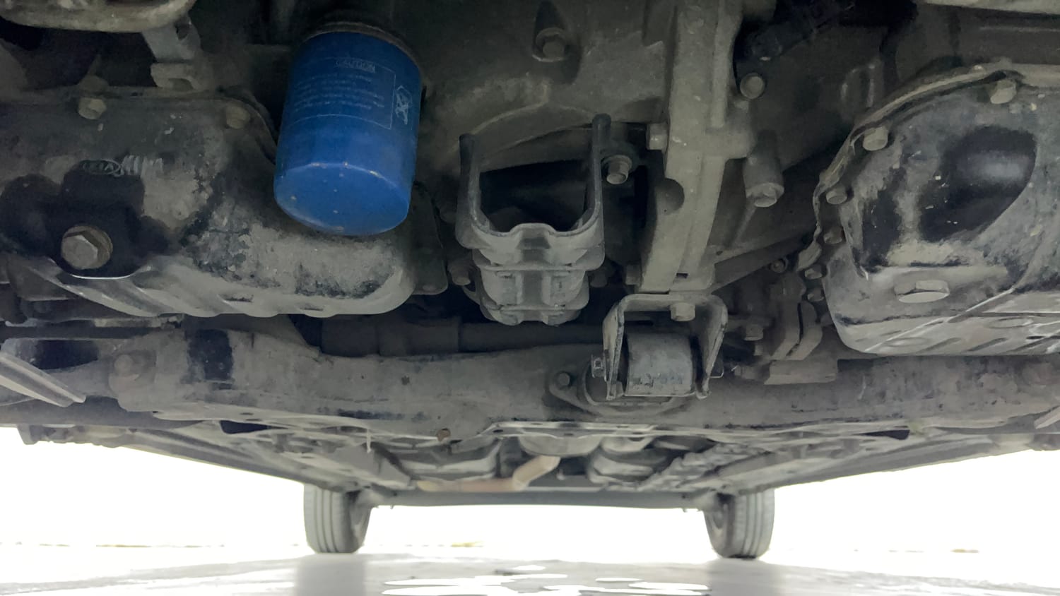 Used 2016 Hyundai Grand i10 Asta AT 1.2 Kappa VTVT Petrol Automatic extra FRONT LEFT UNDERBODY VIEW