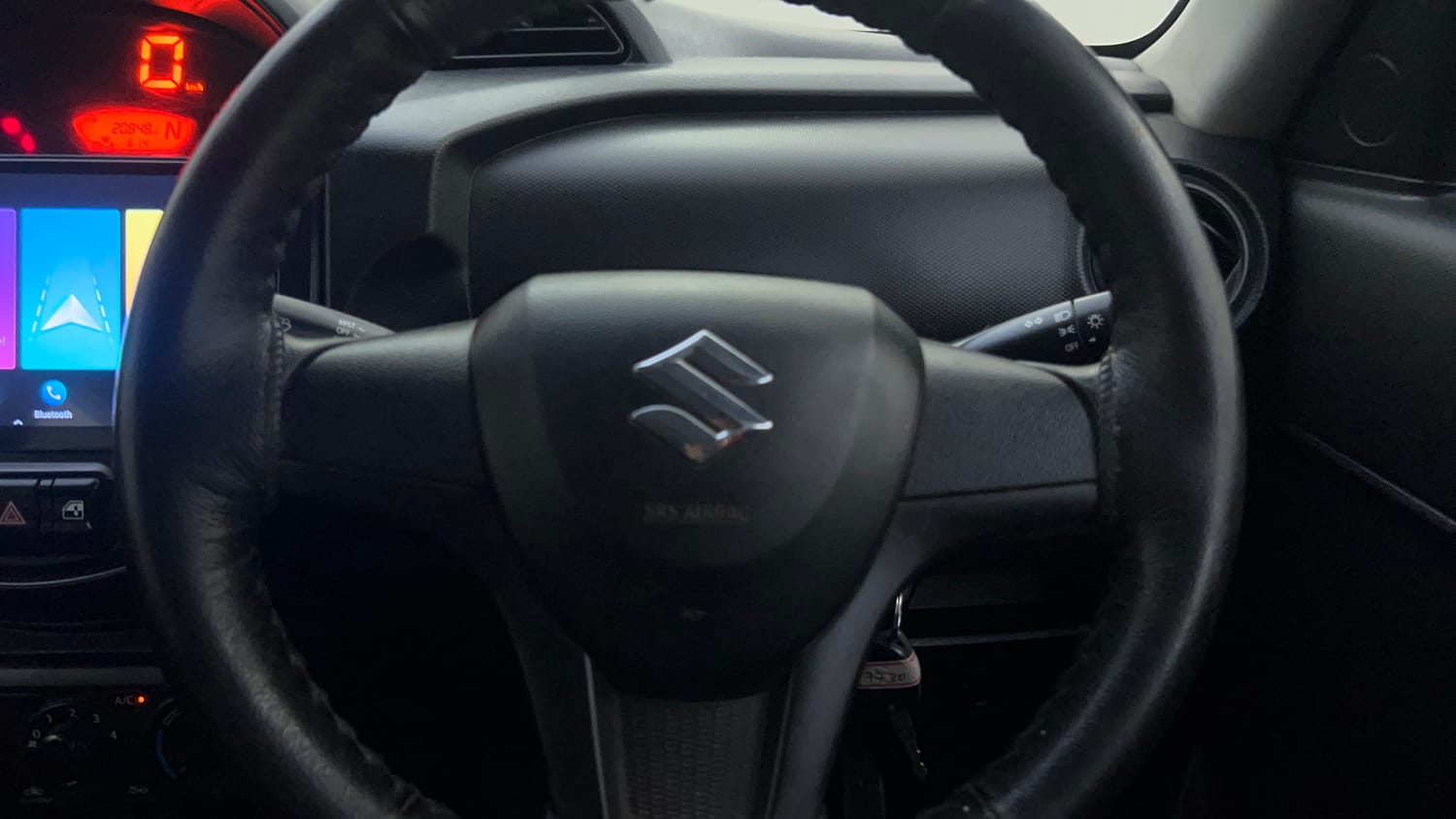 Used 2020 Maruti Suzuki S-Presso VXi (O) AMT Petrol Automatic top_features Airbags