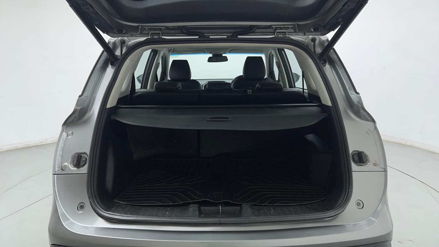 Used 2020 MG Motors Hector Sharp 1.5 DCT Petrol Petrol Automatic interior DICKY INSIDE VIEW