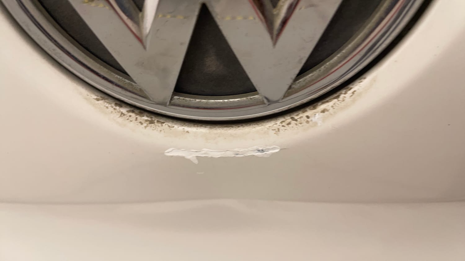 Used 2013 Volkswagen Polo Trendline 1.2L (P) Petrol Manual dents MINOR SCRATCH