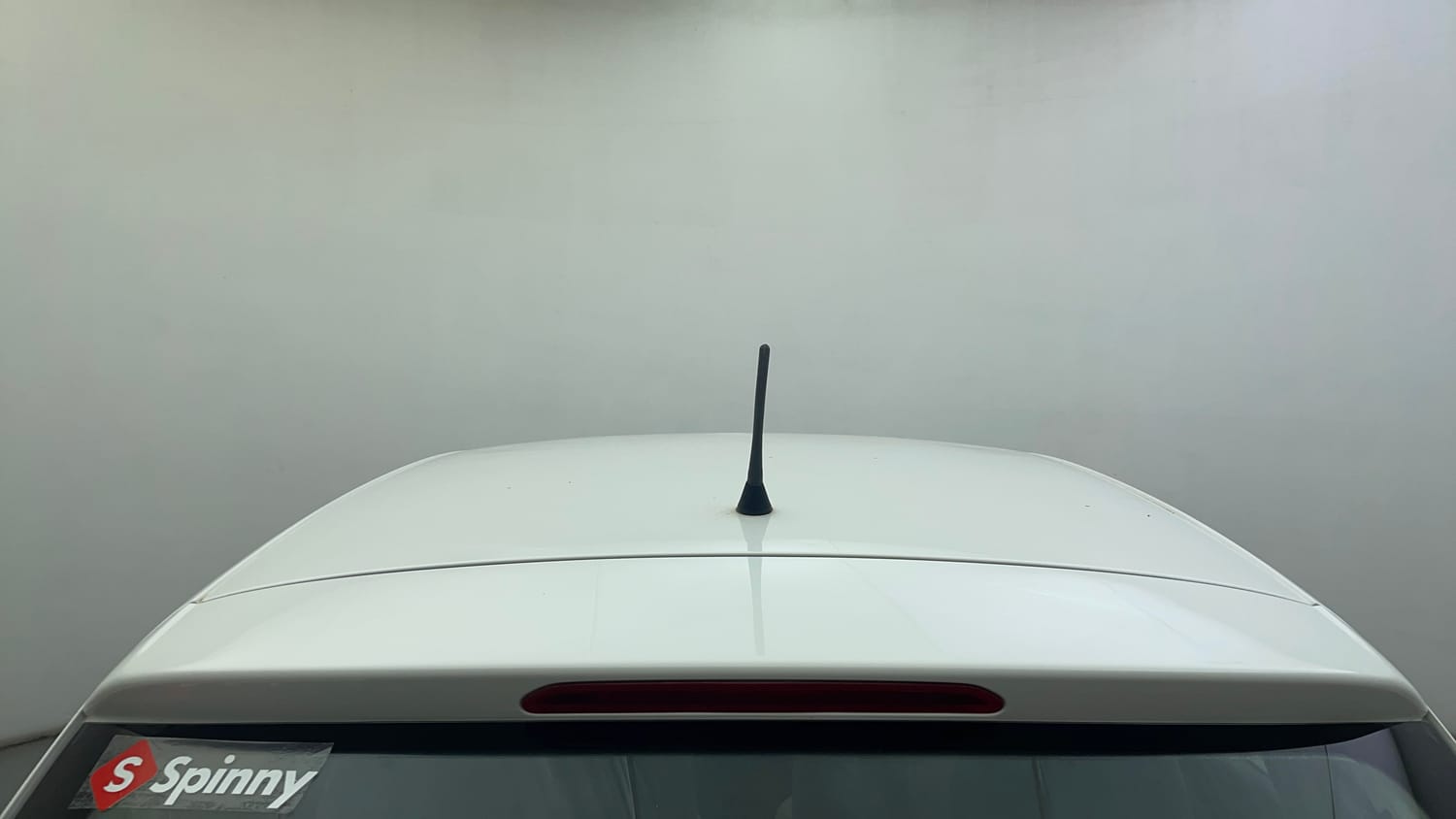 Used 2013 Volkswagen Polo Trendline 1.2L (P) Petrol Manual exterior EXTERIOR ROOF VIEW
