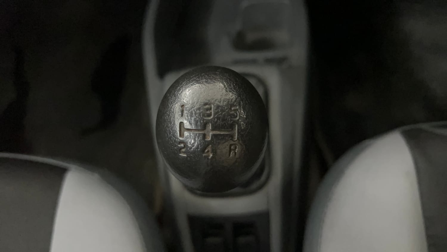 Used 2014 Maruti Suzuki Alto 800 LXI CNG (outside fitted) Cng Manual interior GEAR  KNOB VIEW