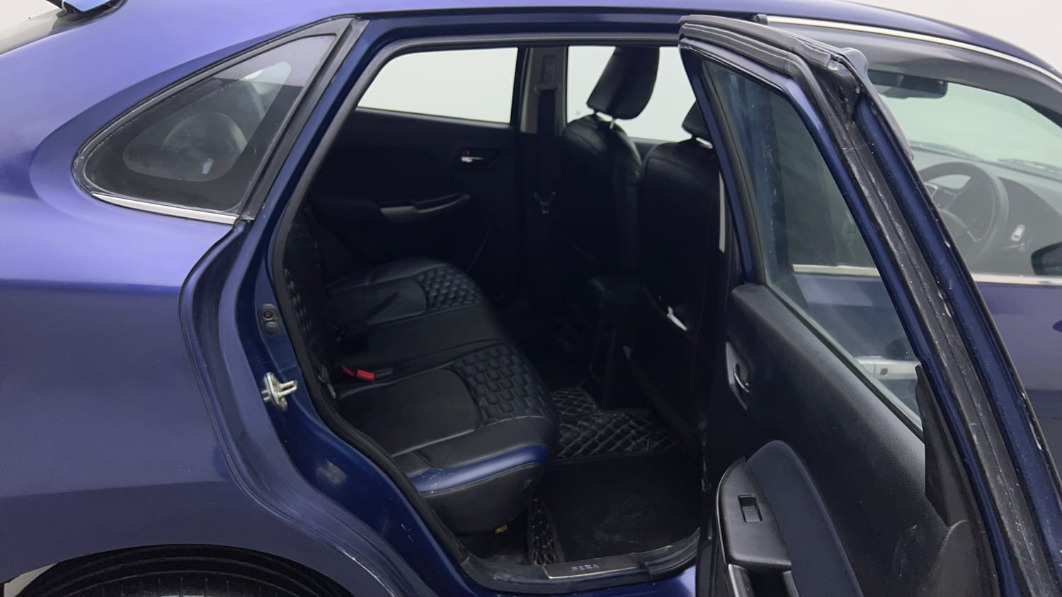 Used 2021 Maruti Suzuki Baleno Zeta Petrol Manual interior RIGHT SIDE REAR DOOR CABIN VIEW