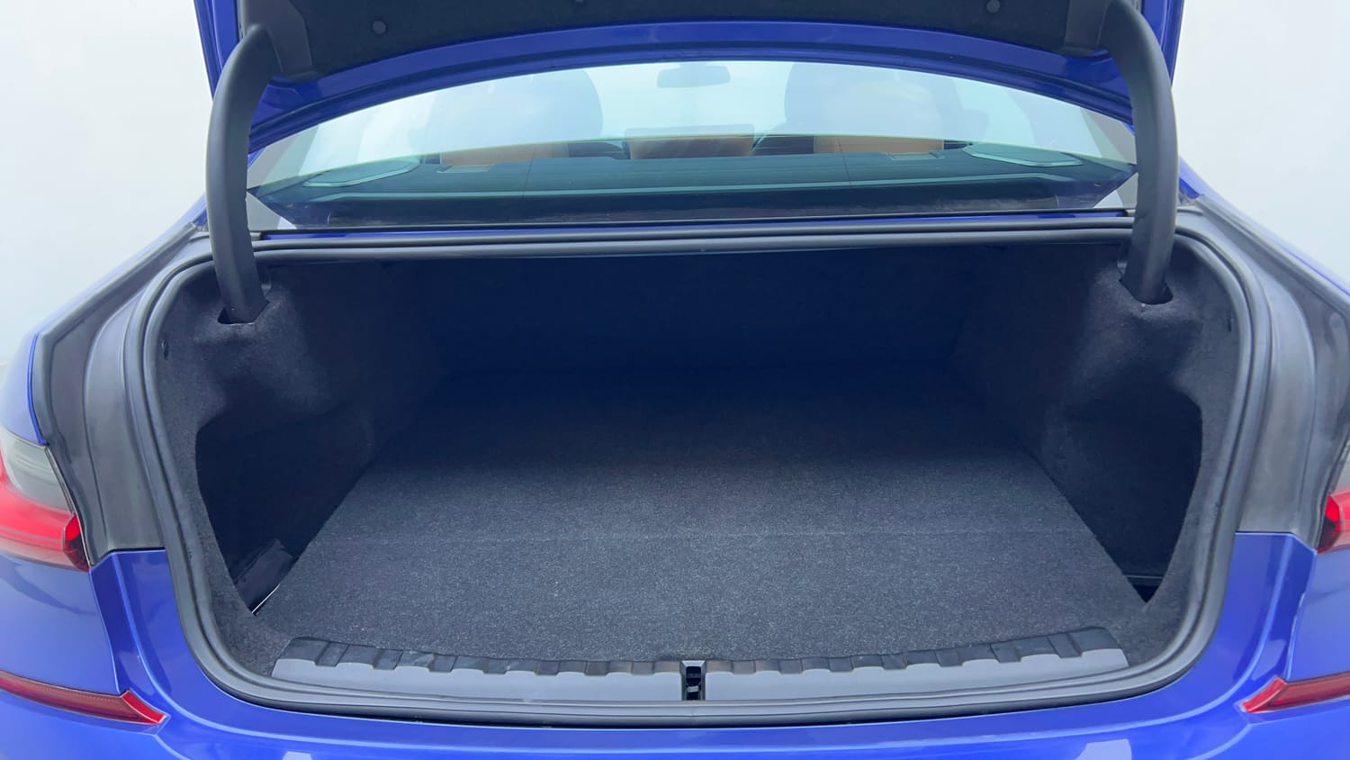 Used 2021 BMW 3 Series Gran Limousine 330Li M Sport First Edition Petrol Automatic interior DICKY INSIDE VIEW