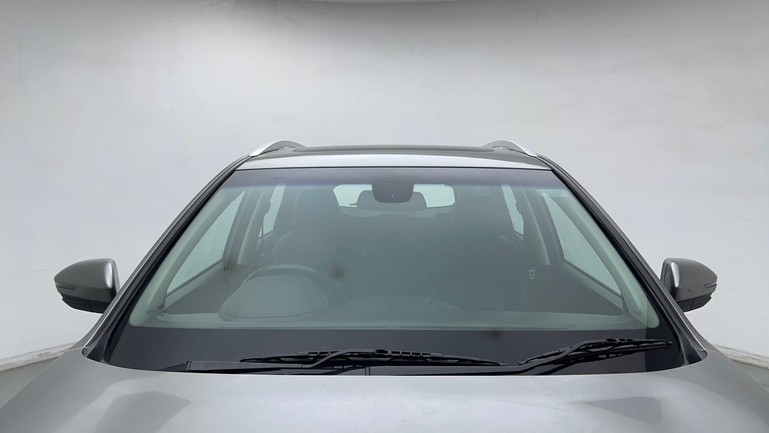 Used 2020 MG Motors Hector Sharp 1.5 DCT Petrol Petrol Automatic exterior FRONT WINDSHIELD VIEW