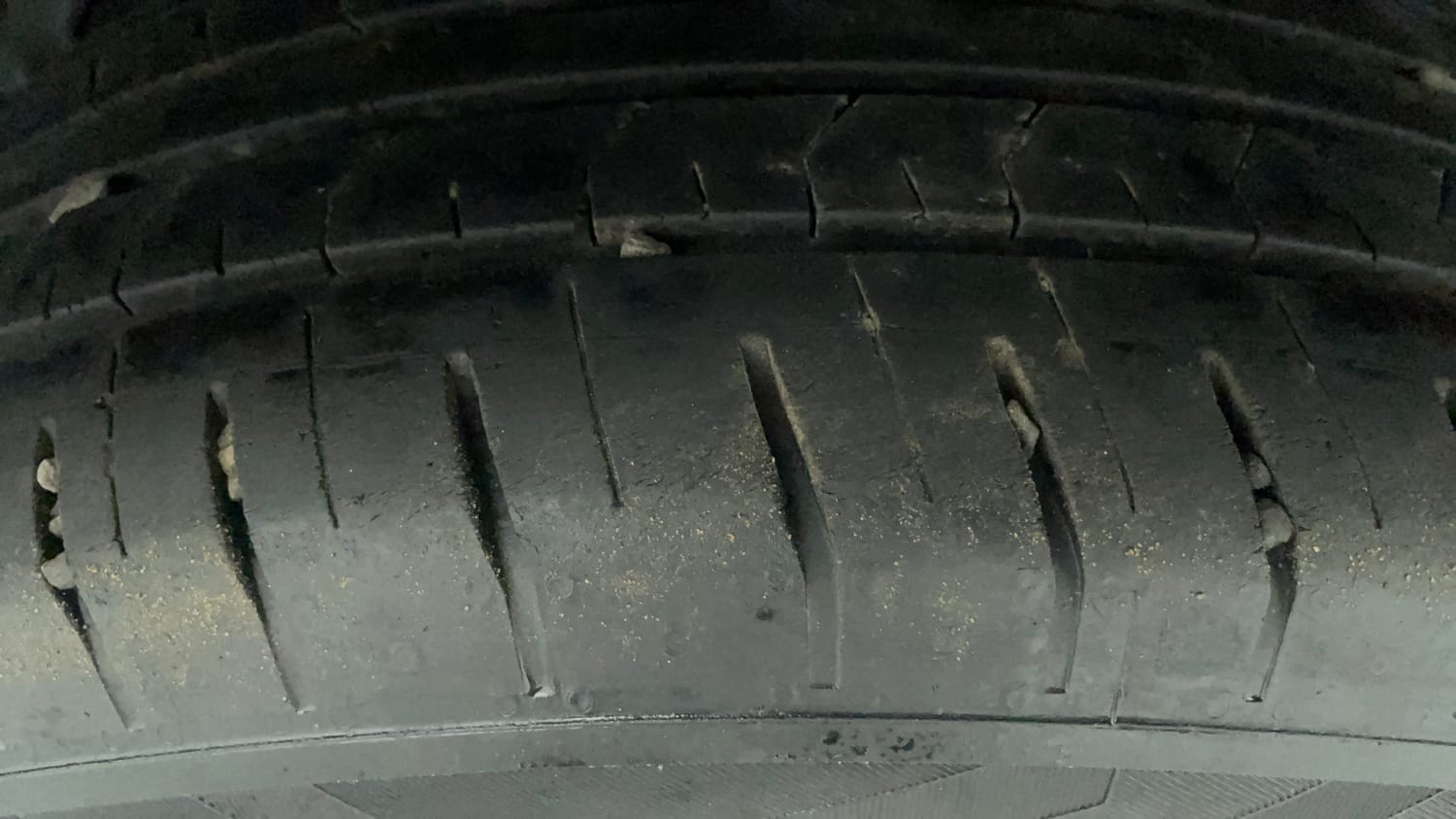 Used 2022 Hyundai Venue SX 1.2 Petrol Petrol Manual tyres LEFT REAR TYRE TREAD VIEW
