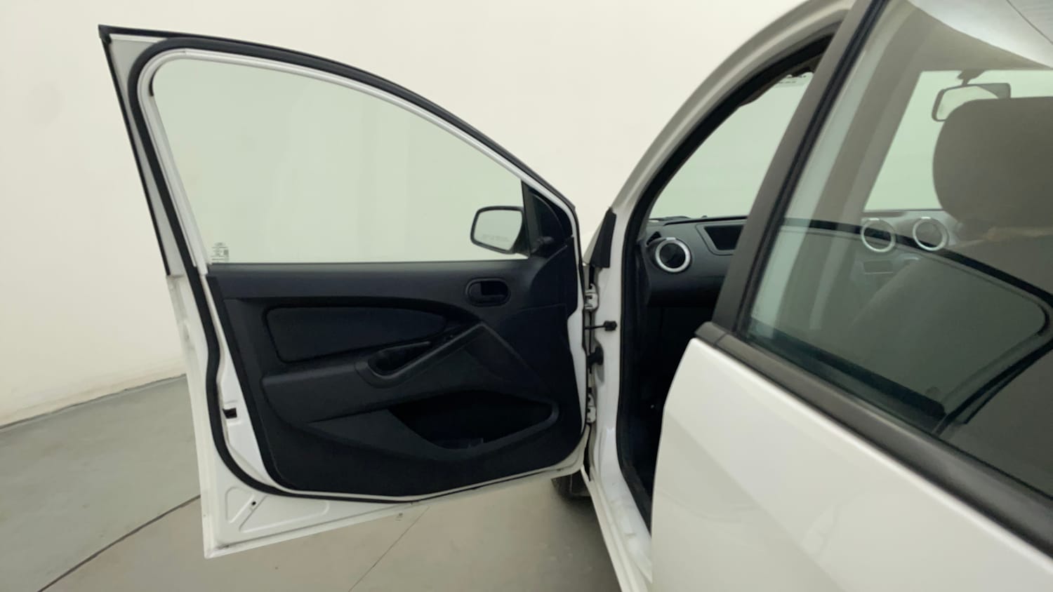 Used 2013 Ford Figo Duratec Petrol EXI 1.2 Petrol Manual interior LEFT FRONT DOOR OPEN VIEW