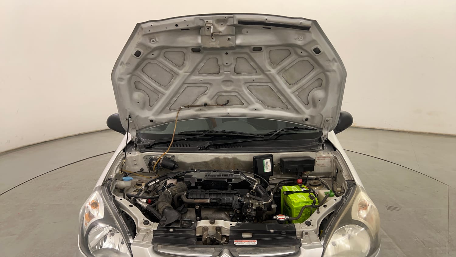 Used 2014 Maruti Suzuki Alto 800 LXI CNG (outside fitted) Cng Manual engine ENGINE & BONNET OPEN FRONT VIEW