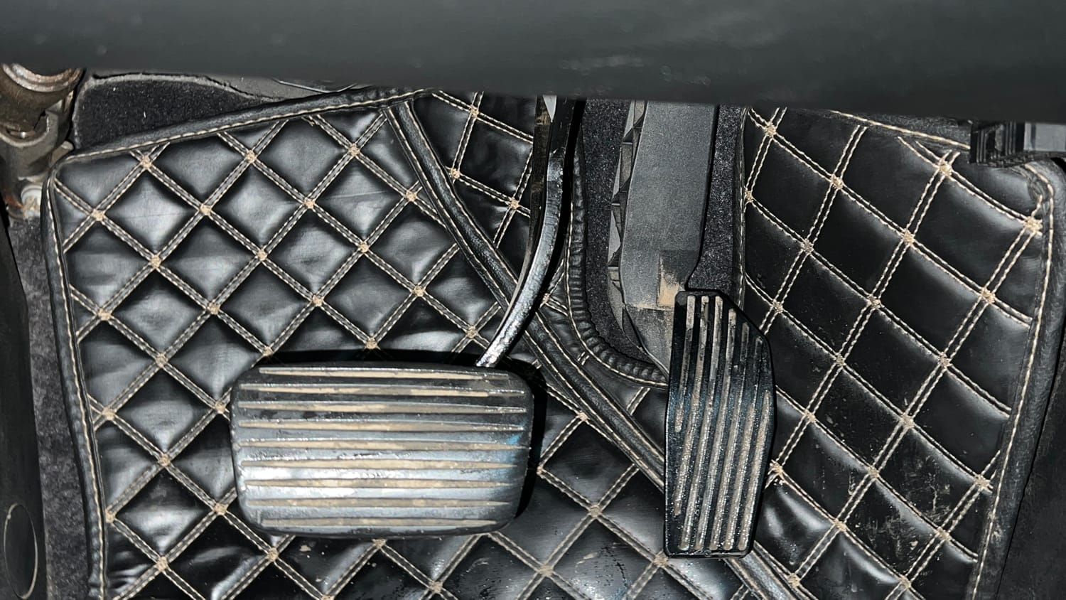 Used 2021 Jeep Compass Model S (O) Diesel 4x4 AT Diesel Automatic interior PEDALS VIEW