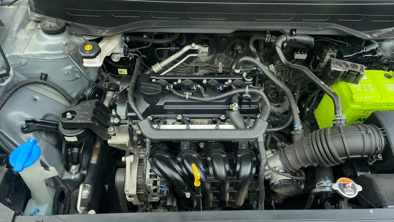 Used 2022 Hyundai Venue SX 1.2 Petrol Petrol Manual engine ENGINE RIGHT SIDE VIEW
