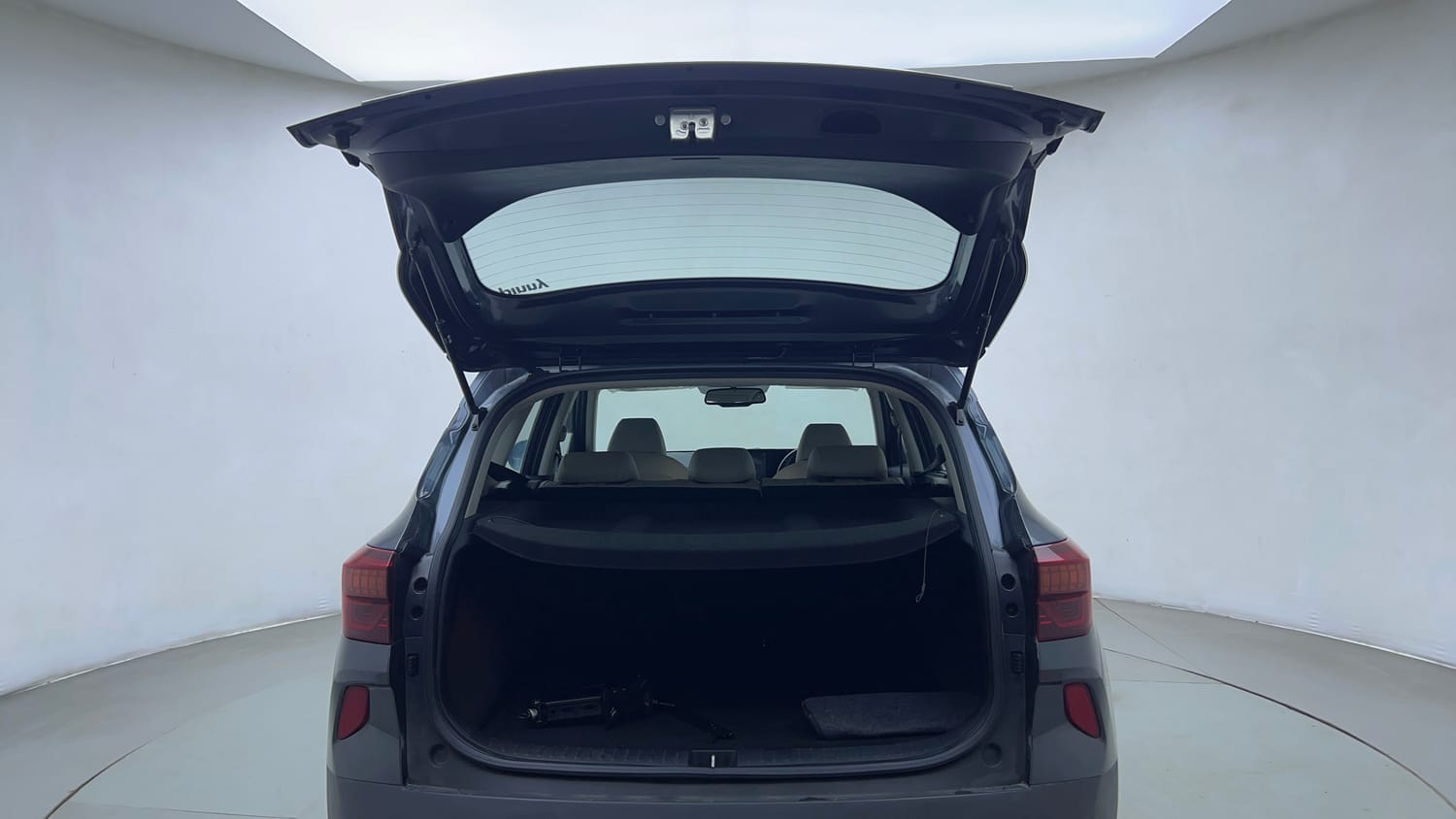 Used 2022 kia Seltos HTX 1.5 IVT Petrol Automatic interior DICKY DOOR OPEN VIEW