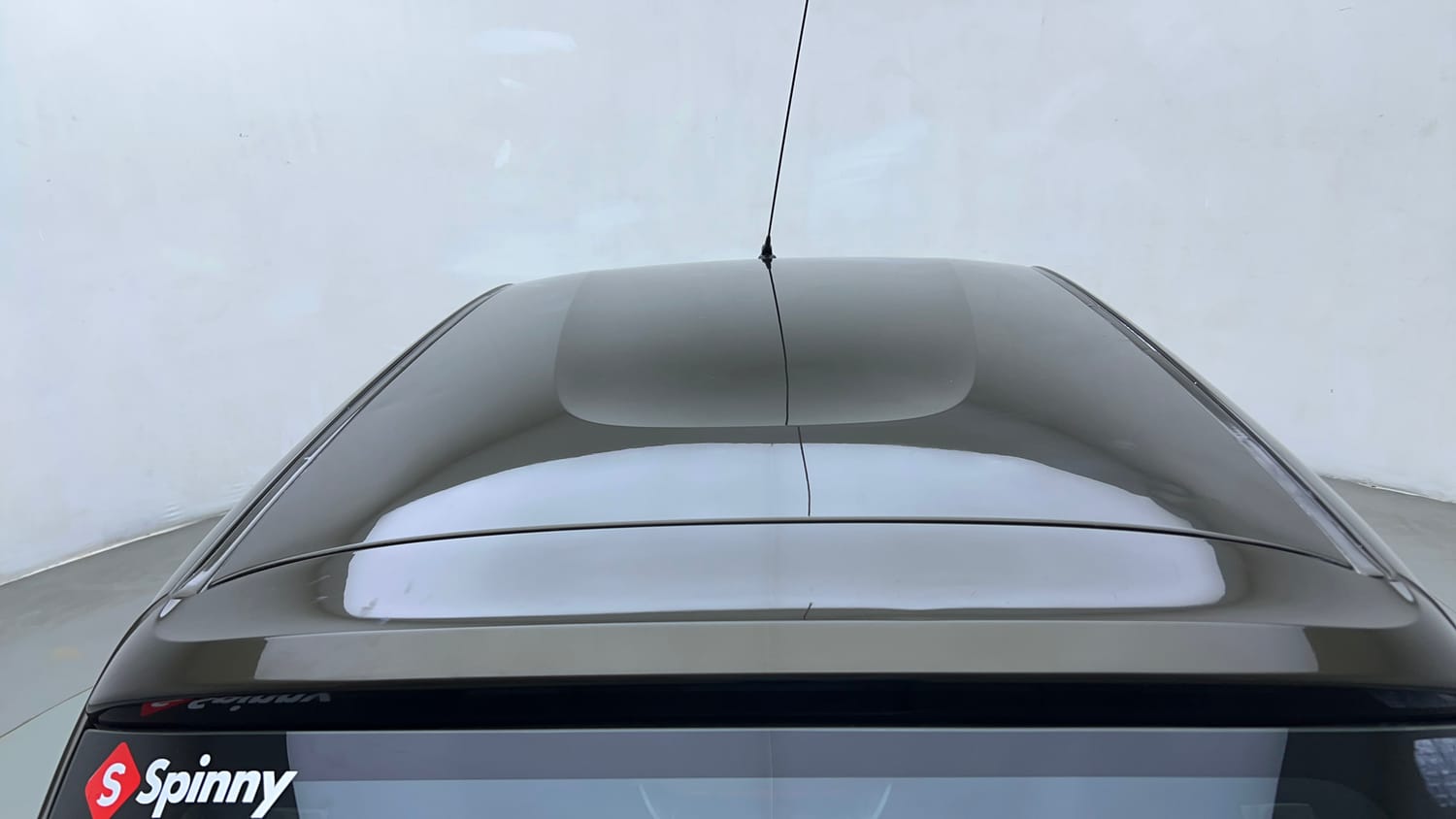 Used 2020 Renault Kwid RXT Petrol Manual exterior EXTERIOR ROOF VIEW