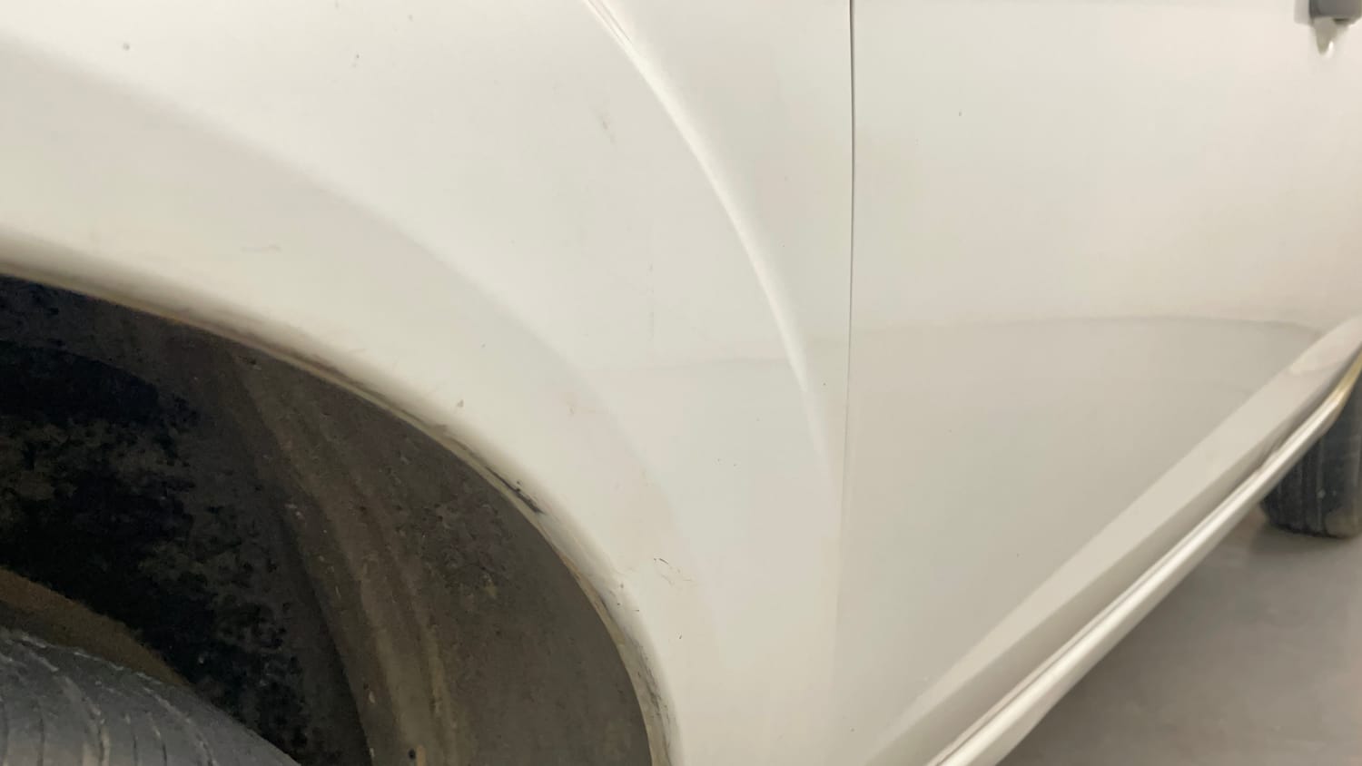 Used 2013 Ford Figo Duratec Petrol EXI 1.2 Petrol Manual dents MINOR SCRATCH