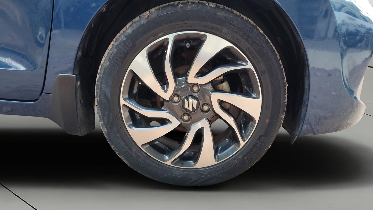 Used 2020 Maruti Suzuki Baleno Alpha Automatic Petrol Automatic tyres RIGHT FRONT TYRE RIM VIEW