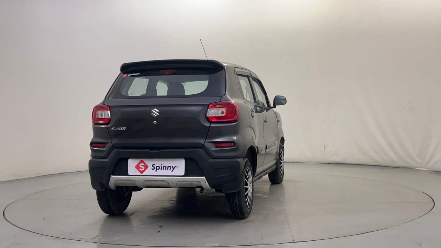 Used 2020 Maruti Suzuki S-Presso VXi (O) AMT Petrol Automatic exterior RIGHT REAR CORNER VIEW
