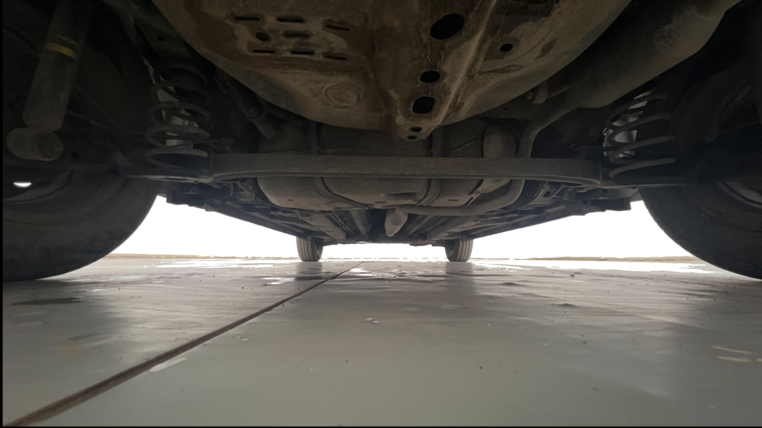 Used 2016 Maruti Suzuki Swift VXi Petrol Manual extra REAR UNDERBODY VIEW (TAKEN FROM REAR)
