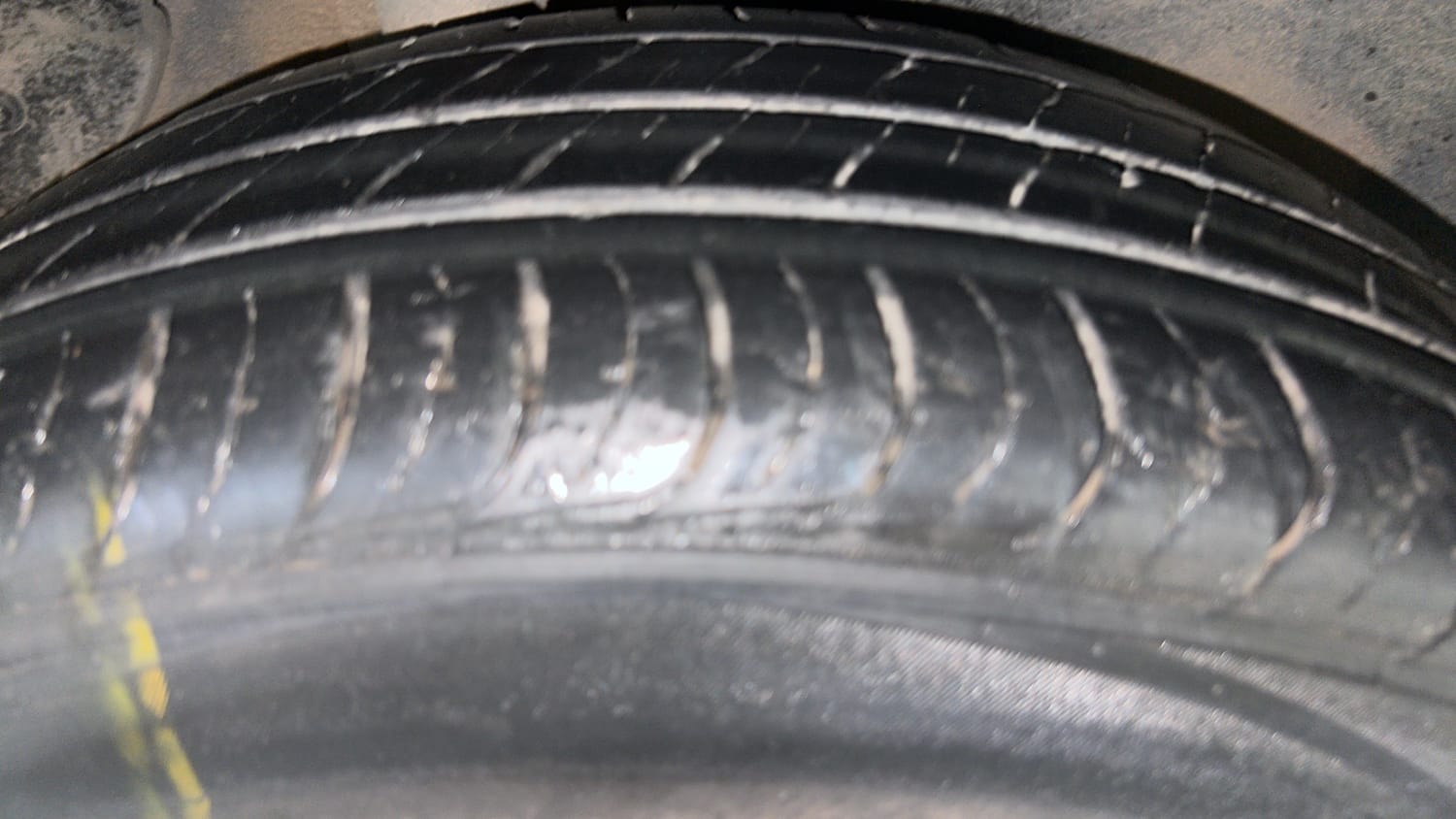 Used 2017 Hyundai Creta 1.6 SX Plus Petrol Petrol Manual tyres RIGHT REAR TYRE TREAD VIEW