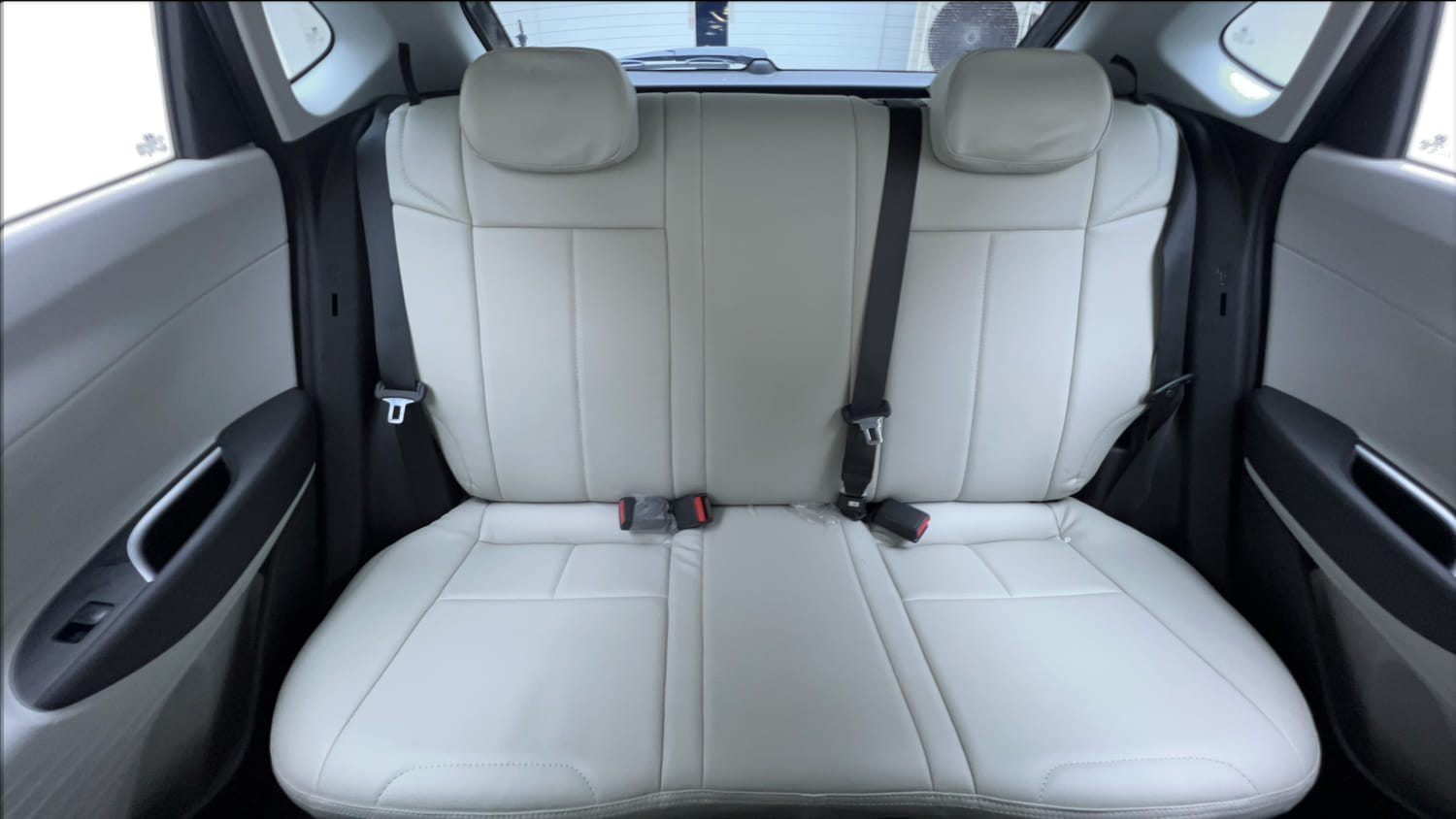 Used 2024 Hyundai New i20 Asta (O) 1.2 IVT Petrol Automatic interior REAR SEAT CONDITION VIEW
