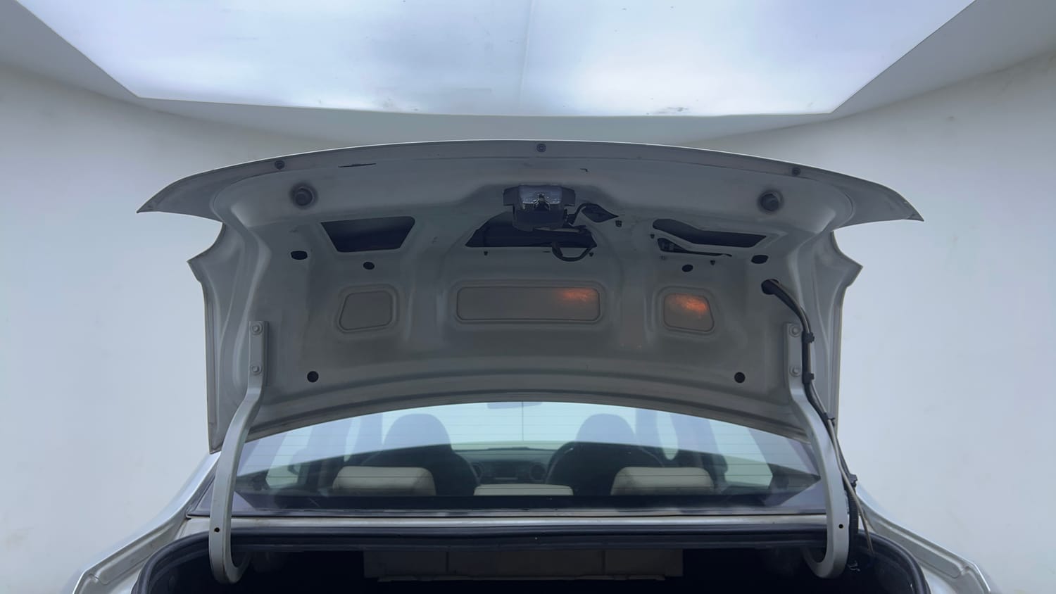 Used 2015 Hyundai Xcent S 1.2 (O) Petrol Manual interior DICKY DOOR OPEN VIEW