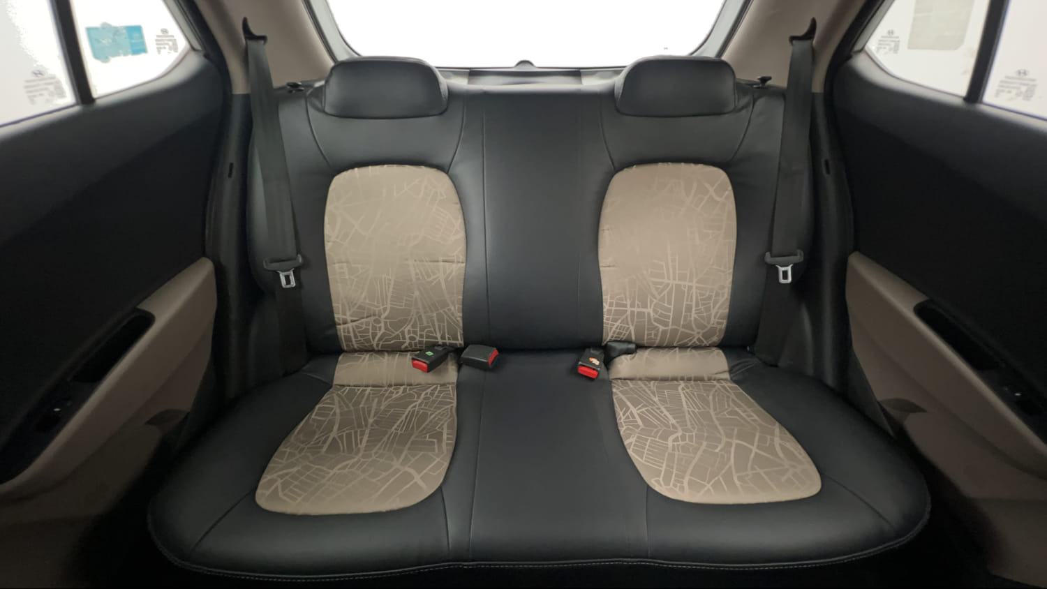 Used 2018 Hyundai Grand i10 Sportz 1.2 Kappa VTVT Petrol Manual interior REAR SEAT CONDITION VIEW