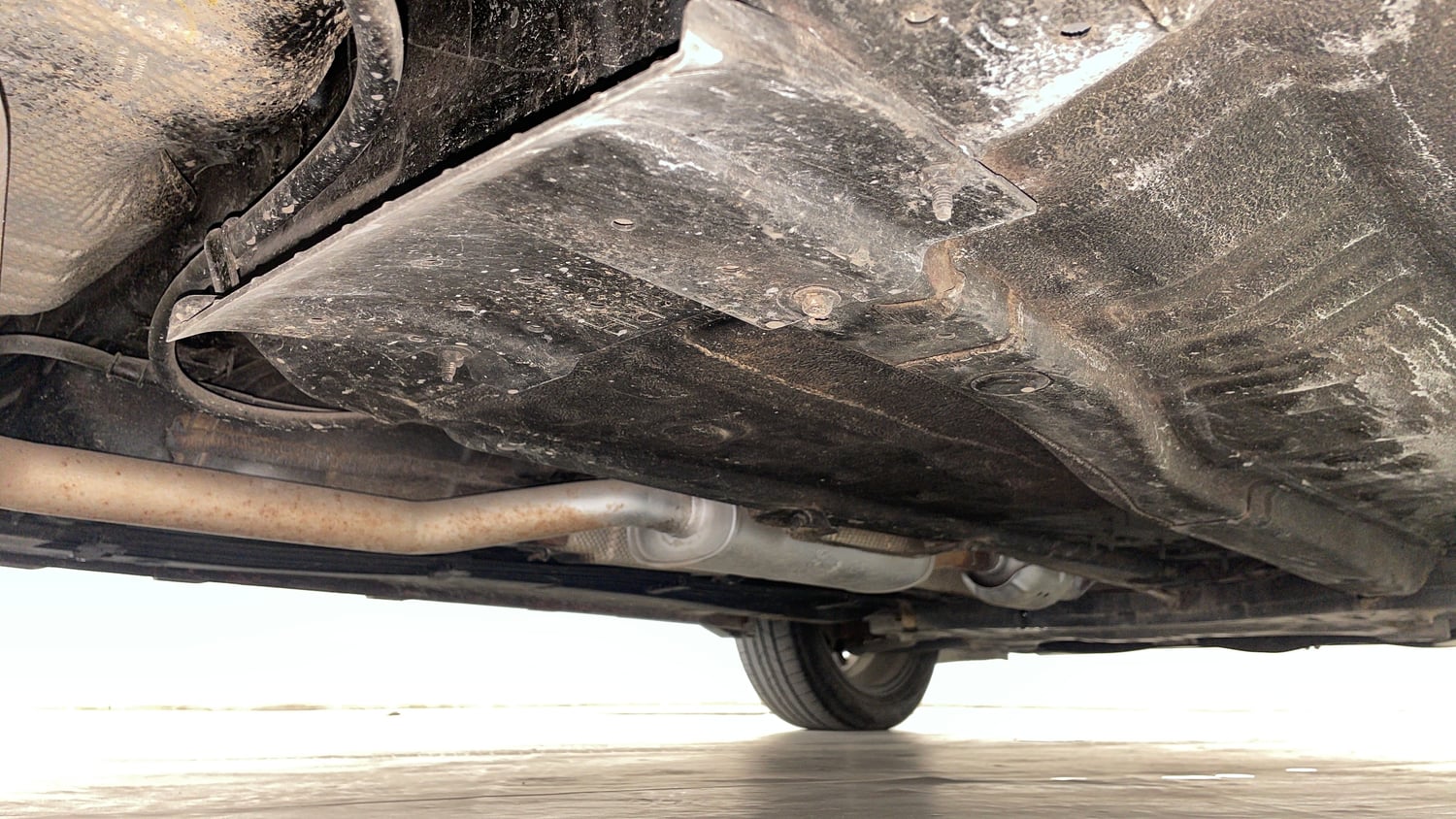 Used 2022 Hyundai i20 N Line N8 1.0 Turbo DCT Dual Tone Petrol Automatic extra REAR RIGHT UNDERBODY VIEW