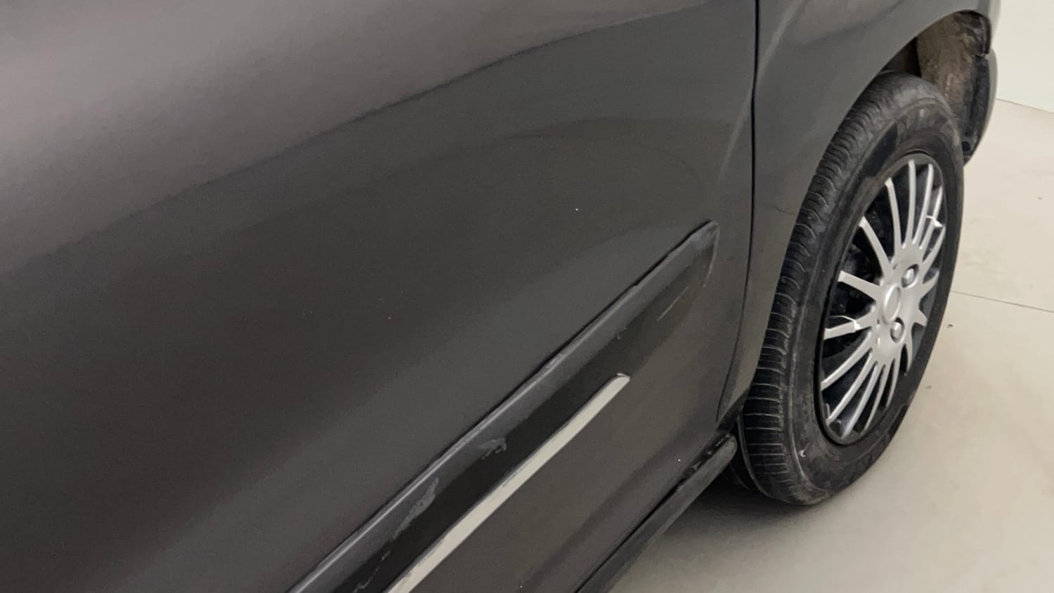 Used 2020 Maruti Suzuki S-Presso VXi (O) AMT Petrol Automatic dents MINOR DENT