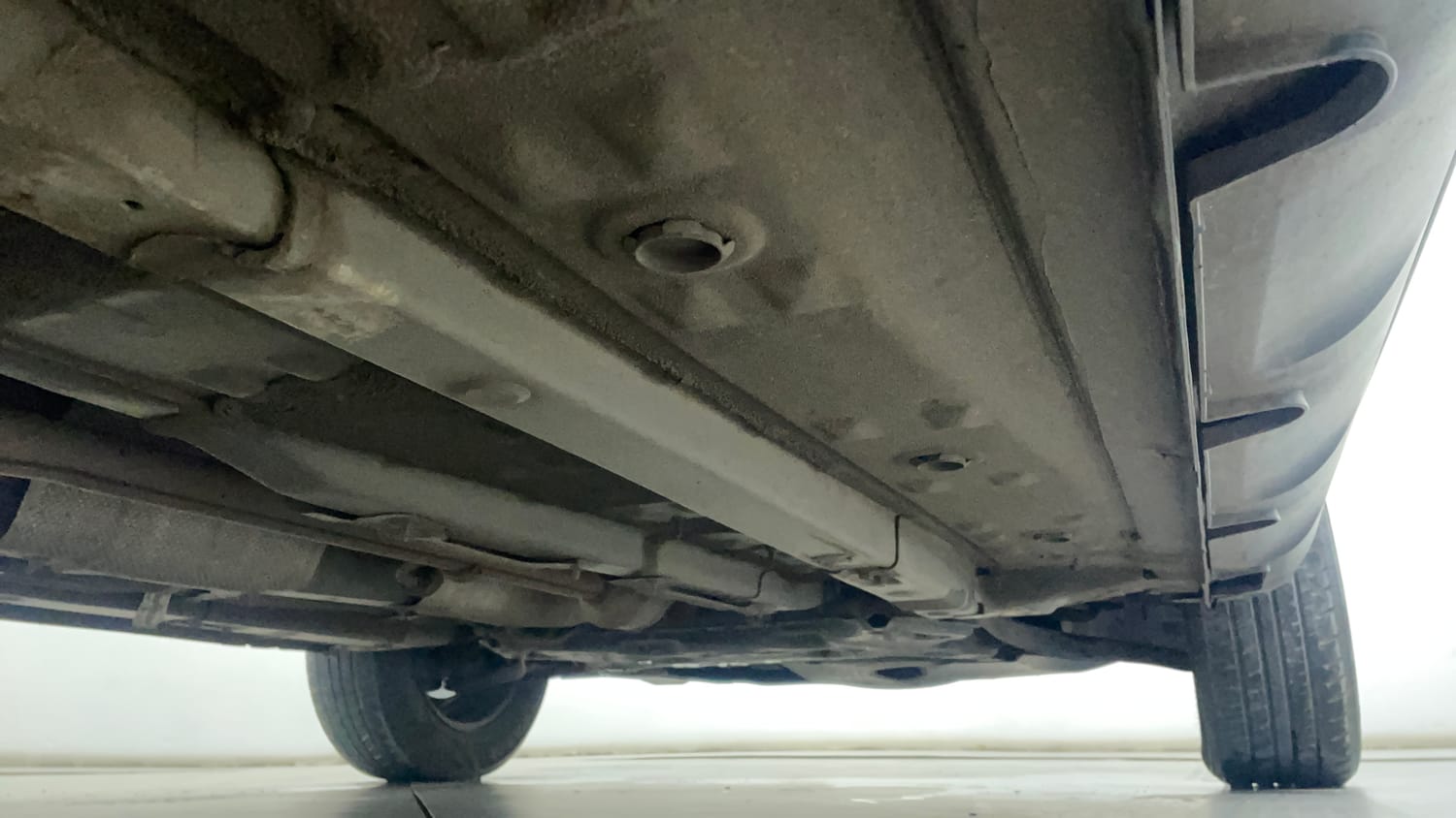 Used 2022 Hyundai Venue SX 1.2 Petrol Petrol Manual extra REAR RIGHT UNDERBODY VIEW