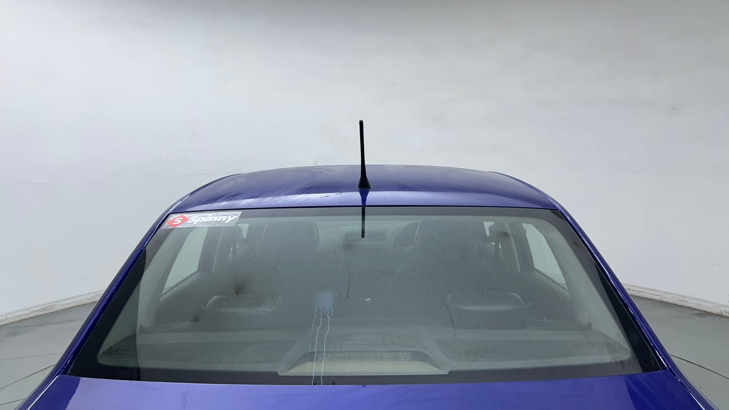Used 2019 Volkswagen Ameo Trendline 1.0L (P) Petrol Manual exterior BACK WINDSHIELD VIEW