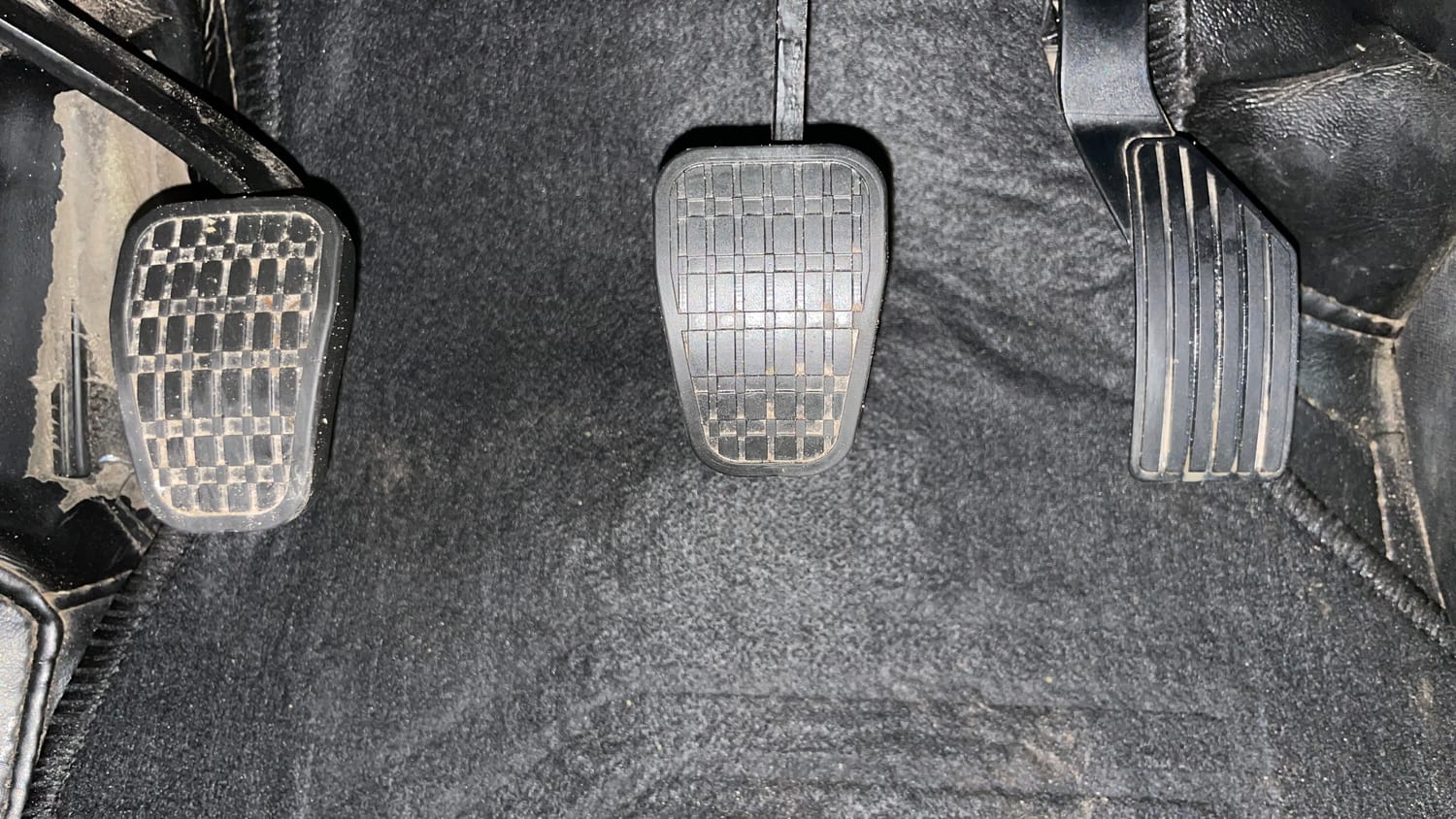 Used 2020 Tata Nexon XM Petrol Manual interior PEDALS VIEW
