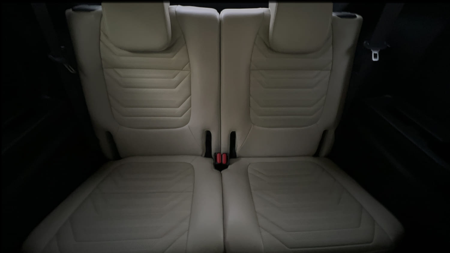 Used 2022 Kia Carens Luxury Plus 1.5 Diesel 6 STR Diesel Automatic interior THIRD ROW SEAT