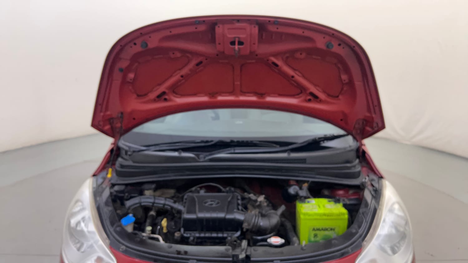 Used 2013 Hyundai i10 Era 1.1 iRDE2 Petrol Manual engine ENGINE & BONNET OPEN FRONT VIEW