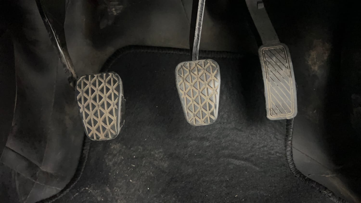 Used 2019 Ford Figo Titanium 1.2 Ti-VCT MT Petrol Manual interior PEDALS VIEW