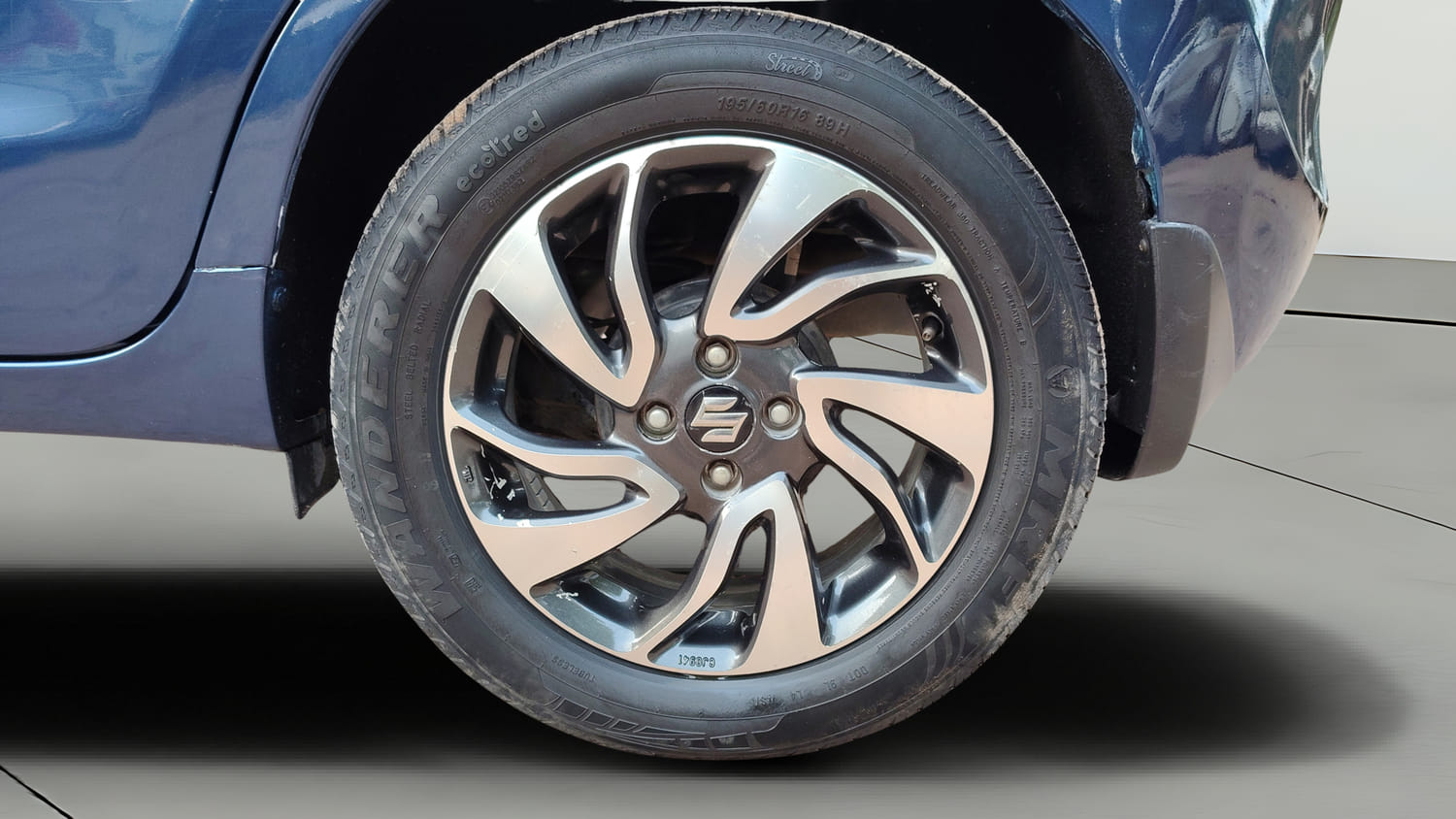 Used 2020 Maruti Suzuki Baleno Alpha Automatic Petrol Automatic tyres LEFT REAR TYRE RIM VIEW