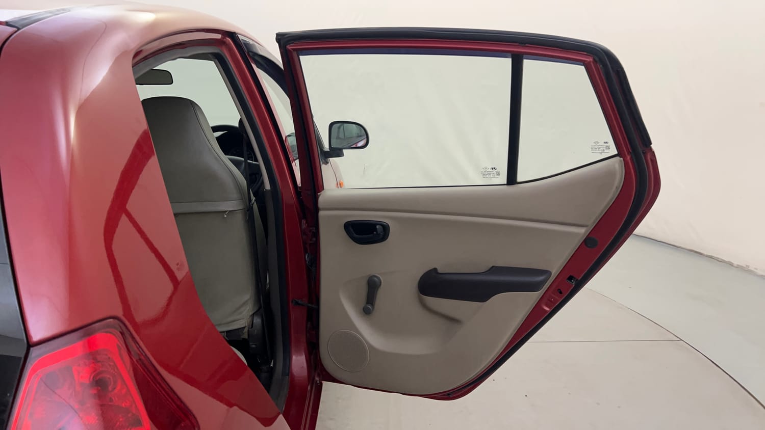 Used 2013 Hyundai i10 Era 1.1 iRDE2 Petrol Manual interior RIGHT REAR DOOR OPEN VIEW