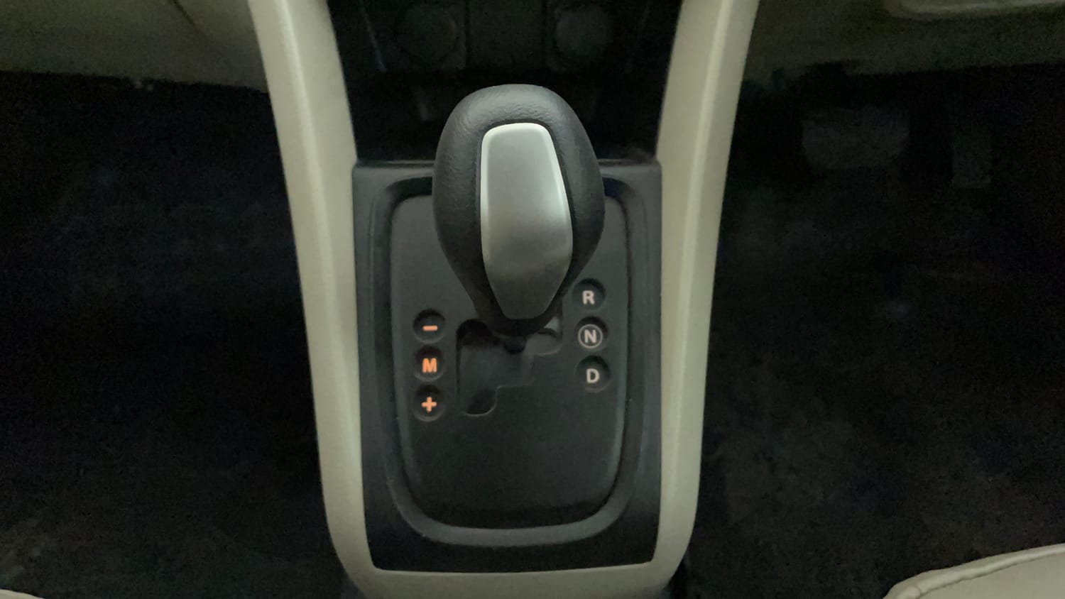 Used 2018 Maruti Suzuki Celerio VXi AMT Petrol Automatic interior GEAR  KNOB VIEW