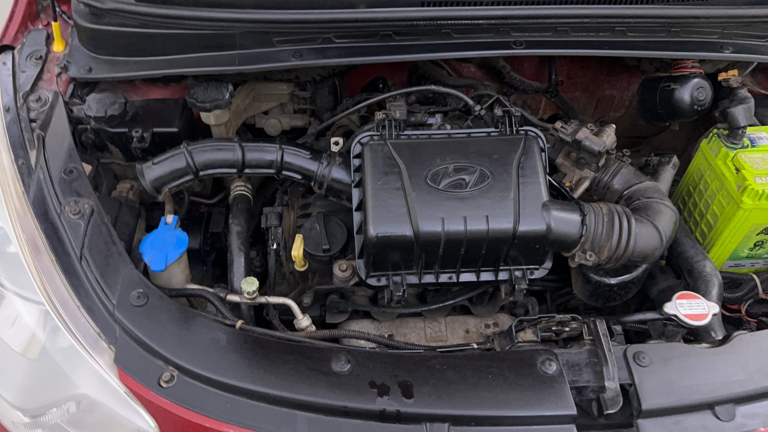 Used 2013 Hyundai i10 Era 1.1 iRDE2 Petrol Manual engine ENGINE RIGHT SIDE VIEW