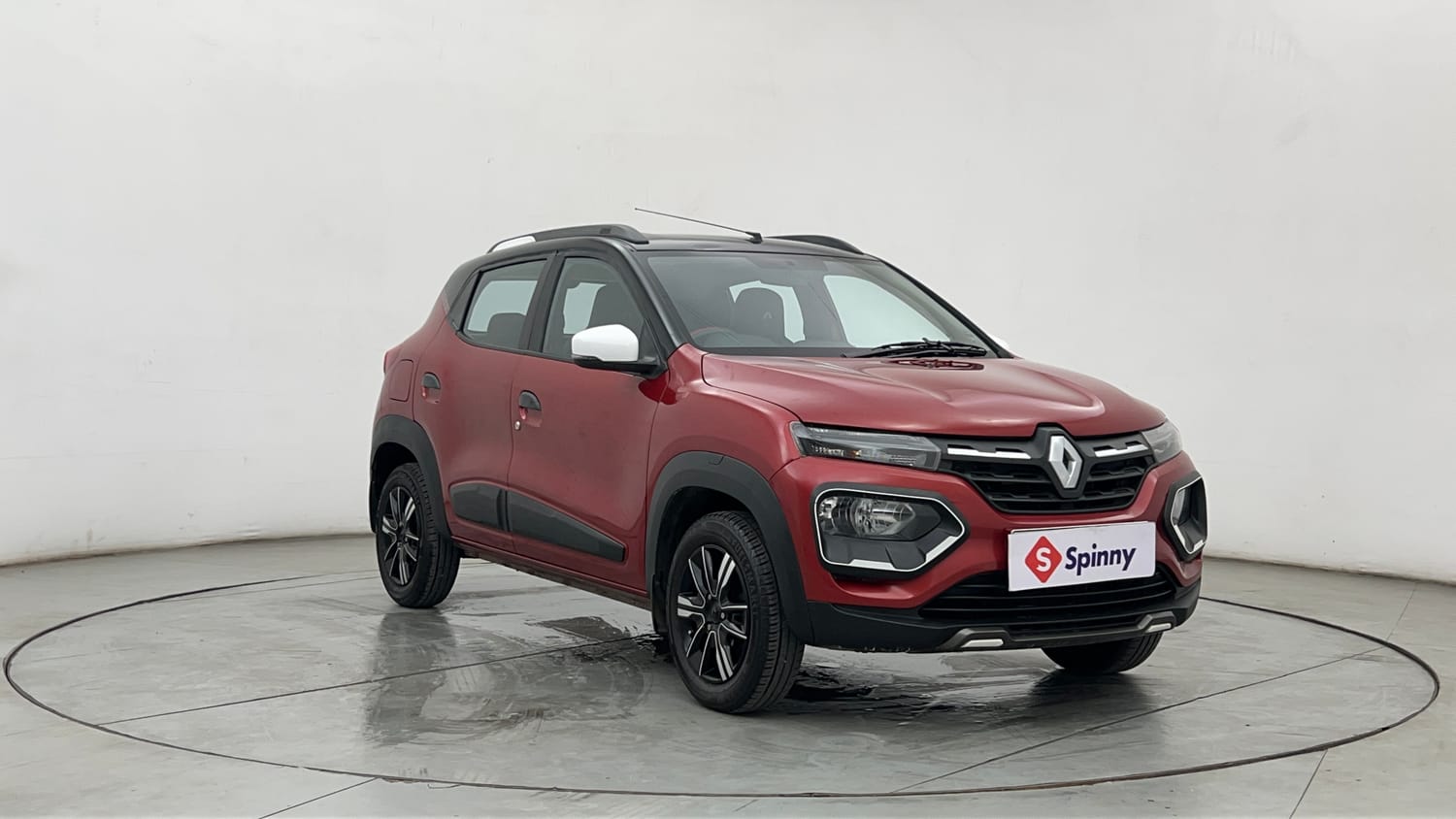 Used 2024 Renault Kwid CLIMBER 1.0 AMT Petrol Automatic exterior RIGHT FRONT CORNER VIEW