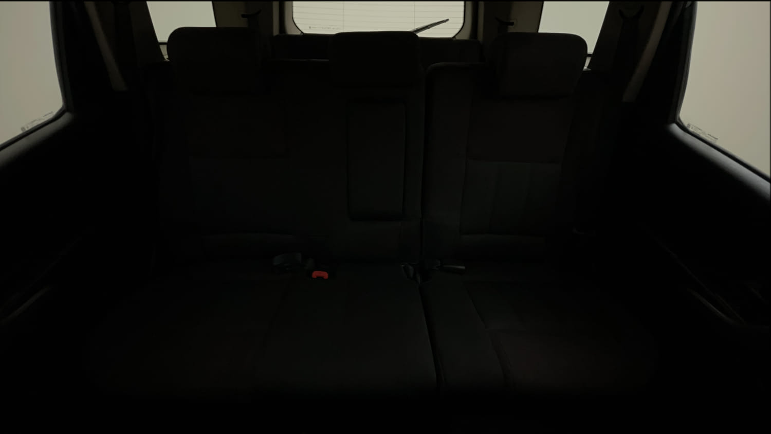 Used 2015 Mahindra XUV500 W6 Diesel Manual interior REAR SEAT CONDITION VIEW