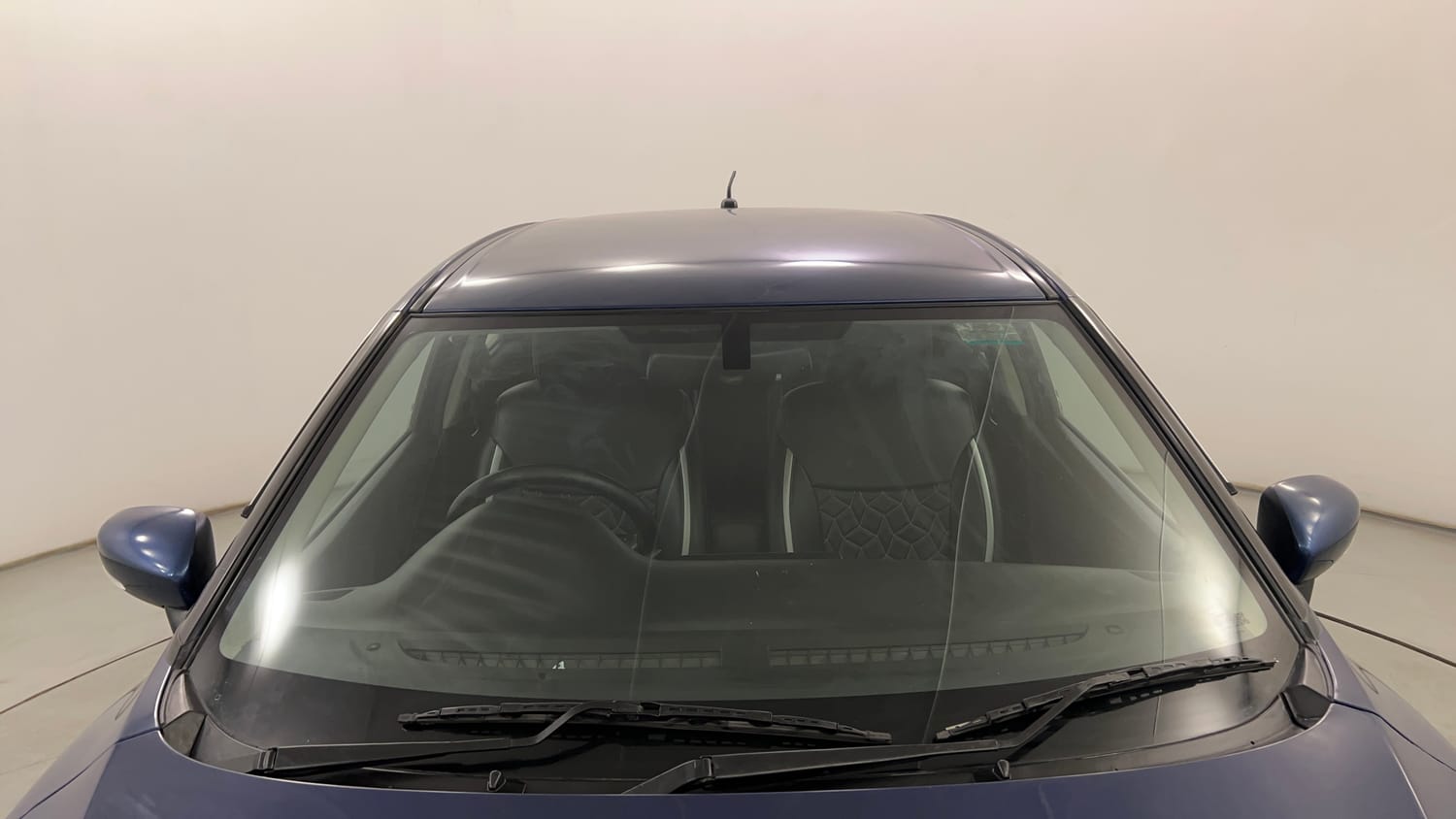 Used 2020 Maruti Suzuki Baleno Zeta Petrol Manual exterior FRONT WINDSHIELD VIEW
