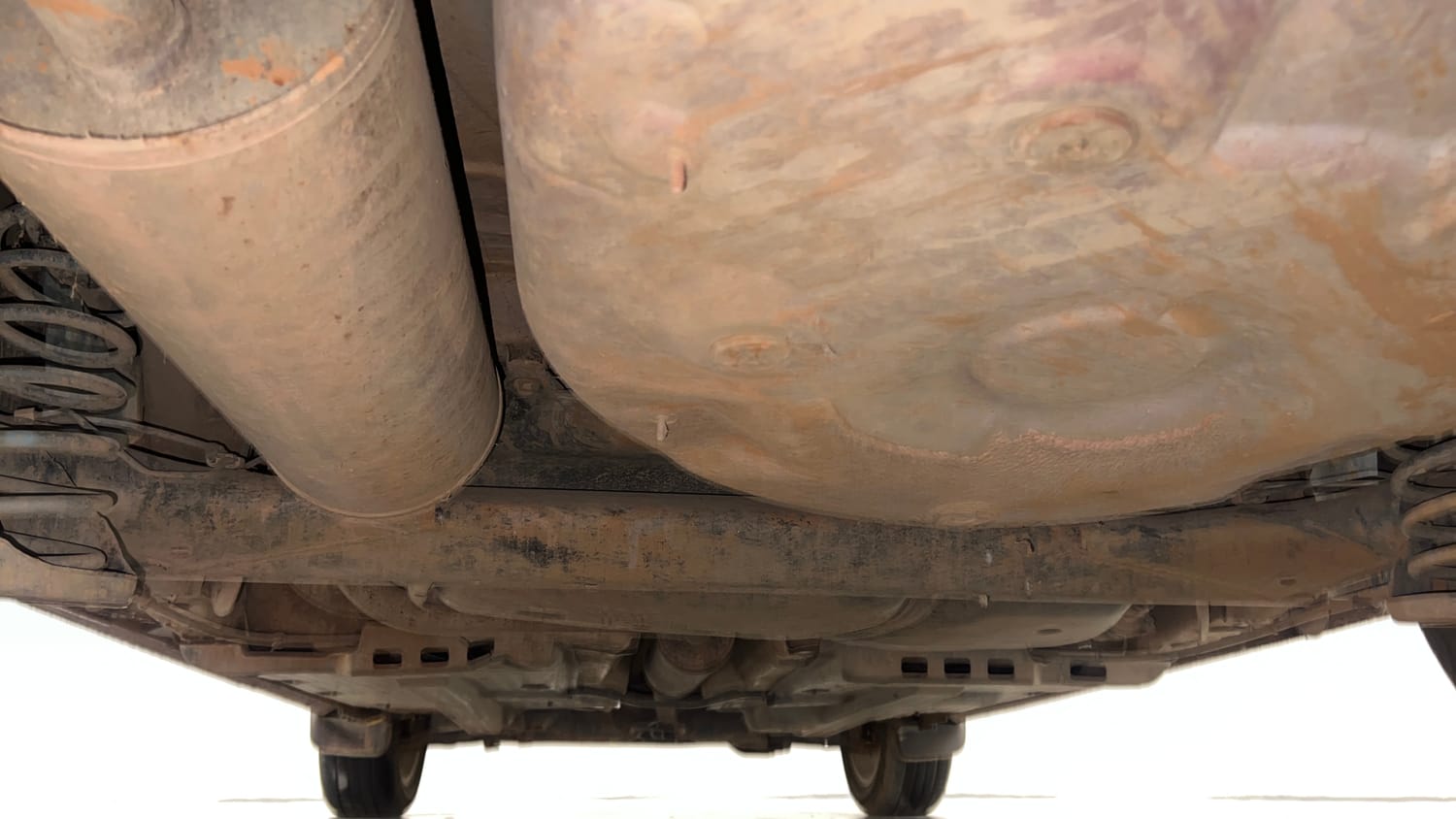 Used 2019 Volkswagen Ameo Highline Plus 1.0L (P) 16 Alloy Petrol Manual extra REAR UNDERBODY VIEW (TAKEN FROM REAR)