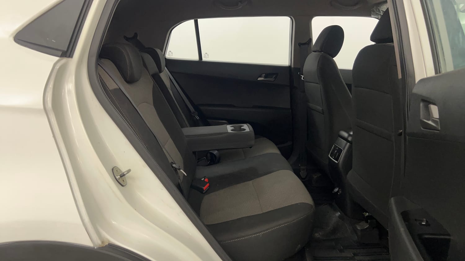 Used 2017 Hyundai Creta SX Plus 1.6  Petrol Petrol Manual interior RIGHT SIDE REAR DOOR CABIN VIEW