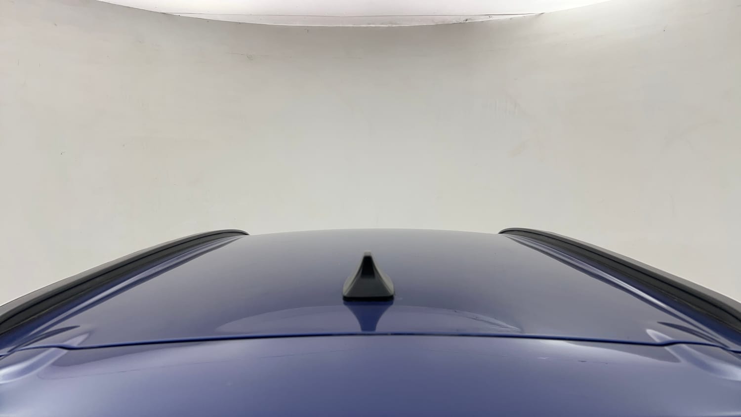 Used 2016 Maruti Suzuki S-Cross Zeta 1.3 Diesel Manual exterior EXTERIOR ROOF VIEW